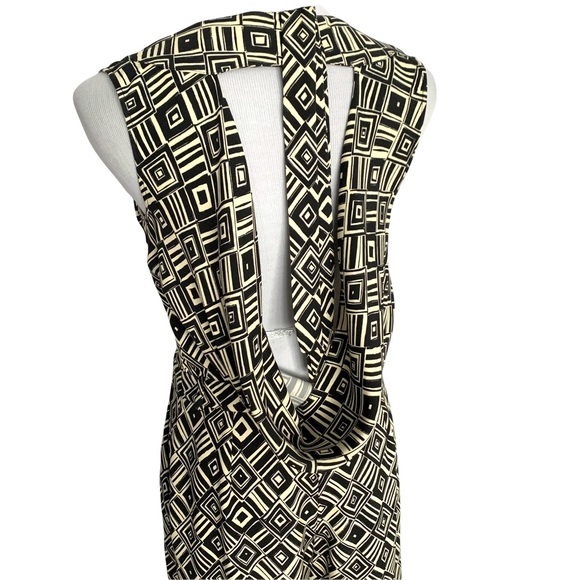 SOLD‼️ Christian Dior 100% Silk Geometric Palazzo Pant Sleeveless Jumpsuit - Picture 6 of 14